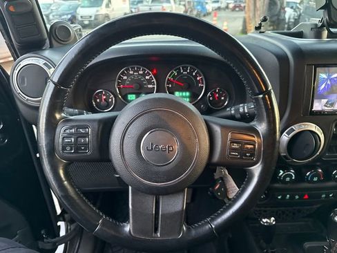 Used 2012 Jeep Wrangler Unlimited Sahara w/ Connectivity Group image 47