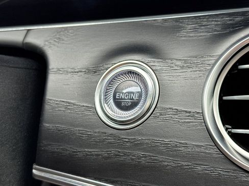 Used 2020 Mercedes-Benz E 350 Sedan image 27