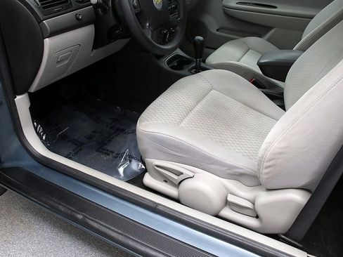 Used 2005 Chevrolet Cobalt LS image 20