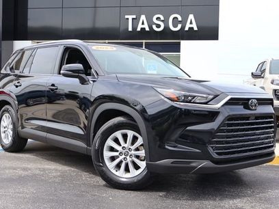 Used 2024 Toyota Grand Highlander XLE