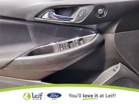 Used 2017 Chevrolet Cruze LT w/ Convenience Package FWD image 19
