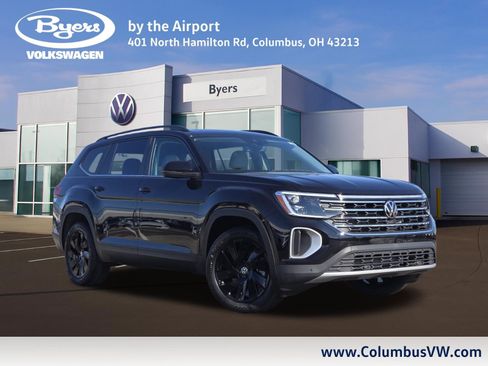New 2026 Volkswagen Atlas SE image 1