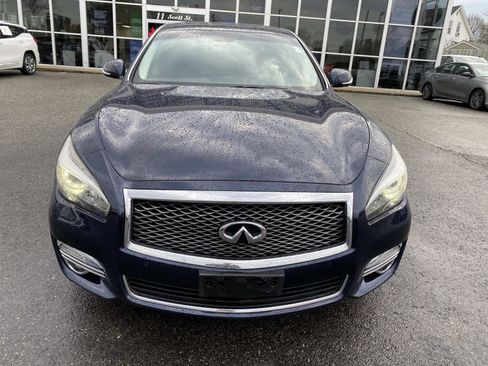 Used 2015 INFINITI Q70 3.7 image 9