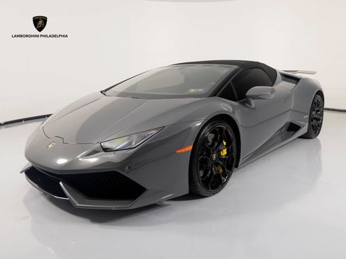 Used 2016 Lamborghini Huracan LP 610-4 AWD/4WD image 2