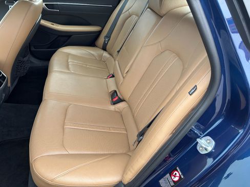 Used 2021 Hyundai Sonata Limited image 13