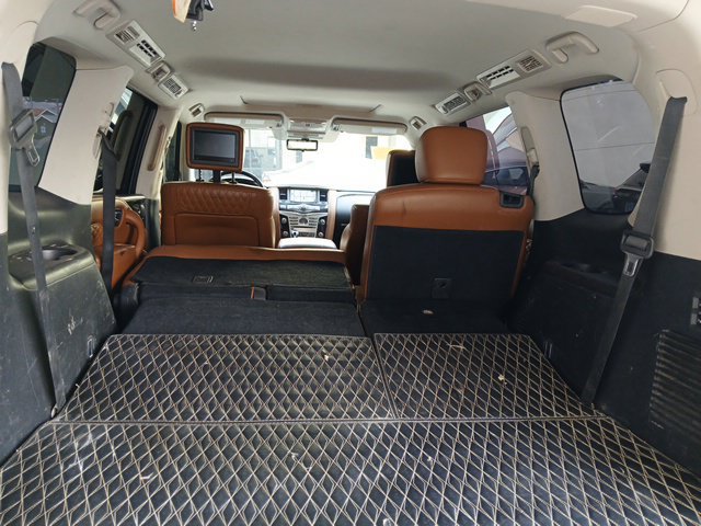 Used 2019 INFINITI QX80 Luxe w/ Proactive Package AWD/4WD image 5