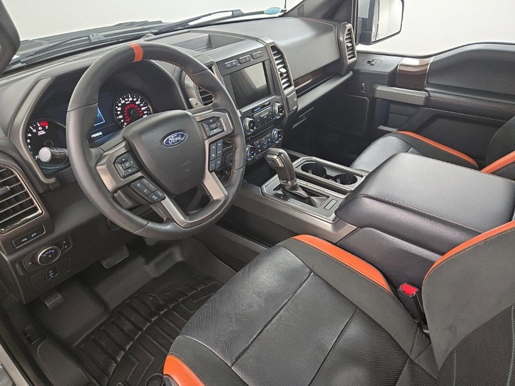 Used 2017 Ford F150 Raptor w/ Equipment Group 802A Luxury AWD/4WD image 21