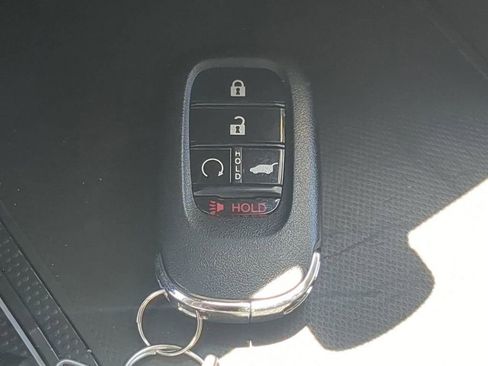 Used 2024 Honda Pilot EX-L image 22