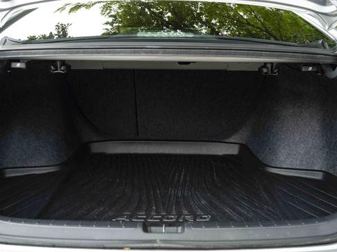 Used 2019 Honda Accord Sport image 39