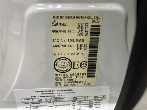 Used 2023 Nissan Frontier PRO-4X image 42