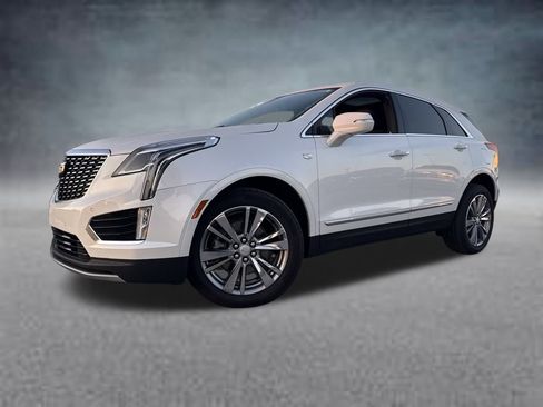 Certified 2025 Cadillac XT5 Premium Luxury image 1