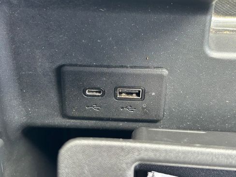 Used 2022 GMC Sierra 1500 Elevation w/ Elevation Premium Package image 35