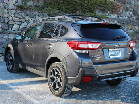 Used 2018 Subaru Crosstrek 2.0i Premium w/ Moonroof Package image 7