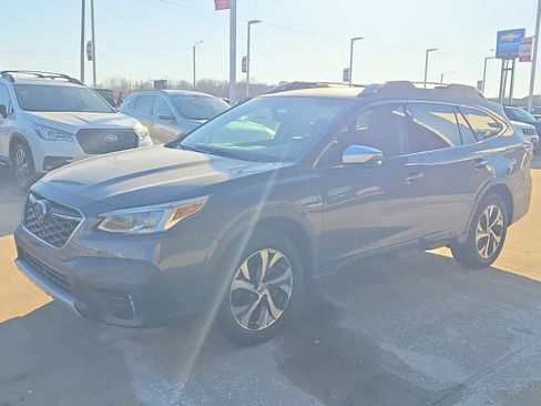 Used 2020 Subaru Outback Touring XT image 4