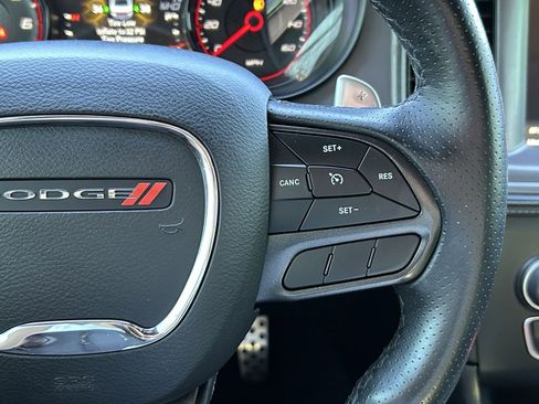 Used 2023 Dodge Charger R/T w/ Plus Group RWD image 17
