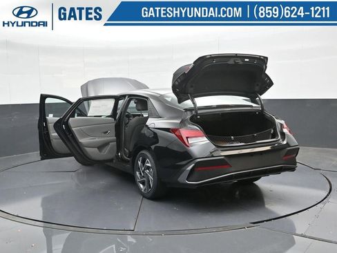 New 2025 Hyundai Elantra Sport image 50