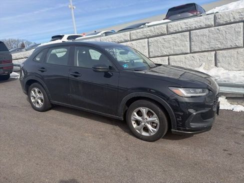 Used 2023 Honda HR-V LX image 2