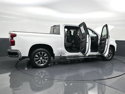 Used 2021 Chevrolet Silverado 1500 LT w/ All Star Edition Plus image 32