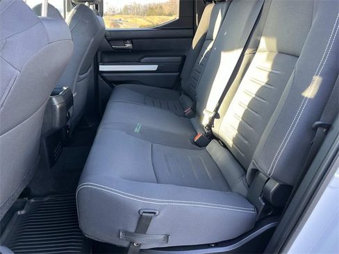 Used 2024 Toyota Tacoma TRD Off-Road image 22