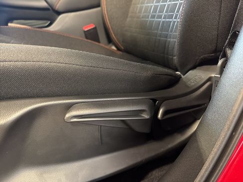 Used 2026 Honda HR-V Sport image 18