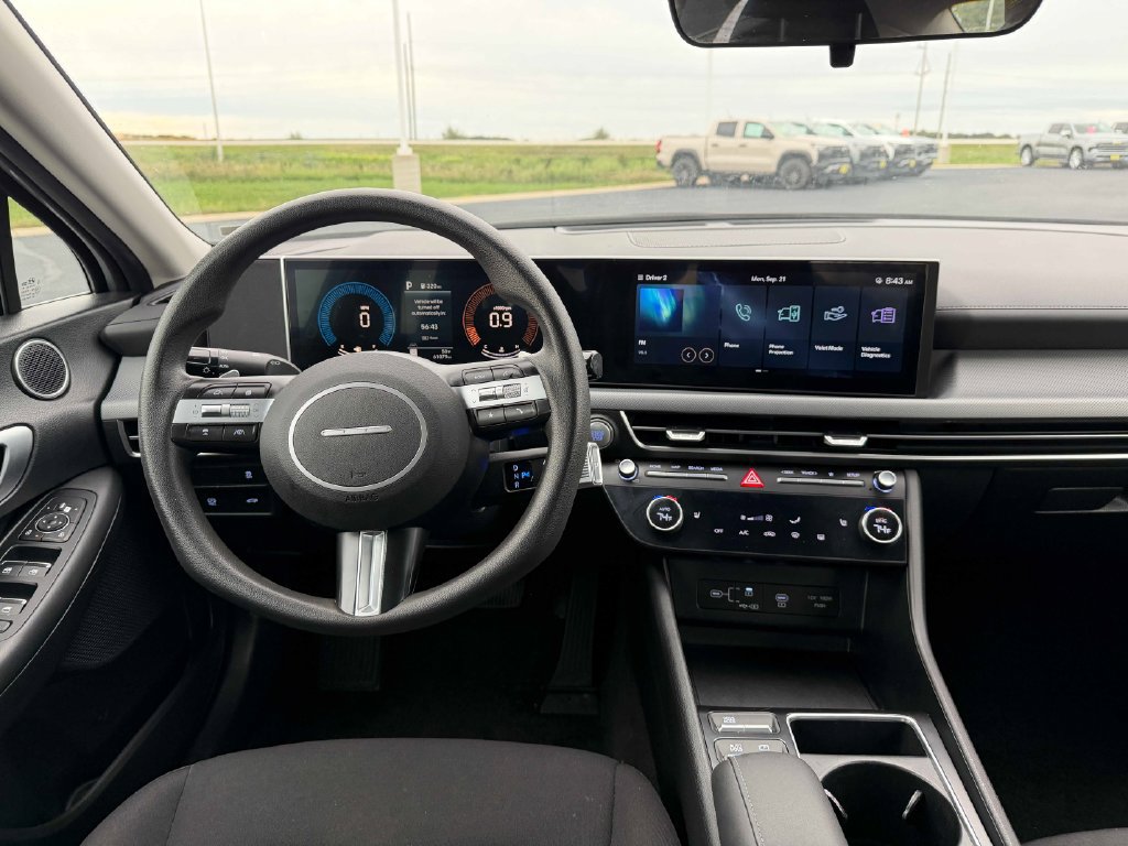 Used 2025 Hyundai Sonata SEL FWD image 30