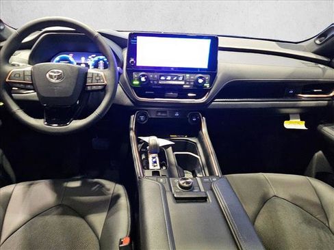 New 2026 Toyota Grand Highlander AWD Hybrid image 12