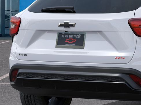 New 2026 Chevrolet Trax RS FWD image 38