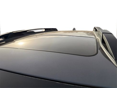 Used 2022 Subaru Outback Premium image 13