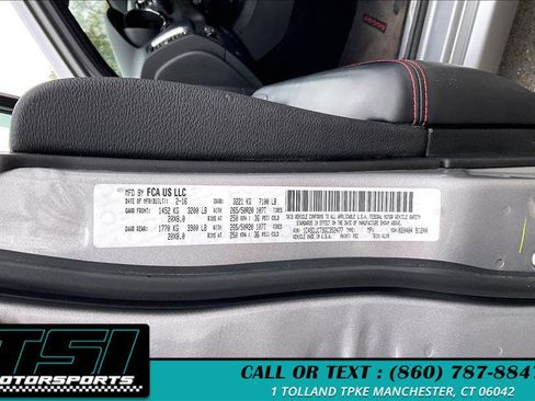 Used 2016 Dodge Durango R/T w/ Technology Group AWD/4WD image 36