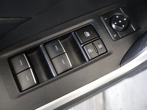 Used 2023 Toyota RAV4 AWD Hybrid image 11