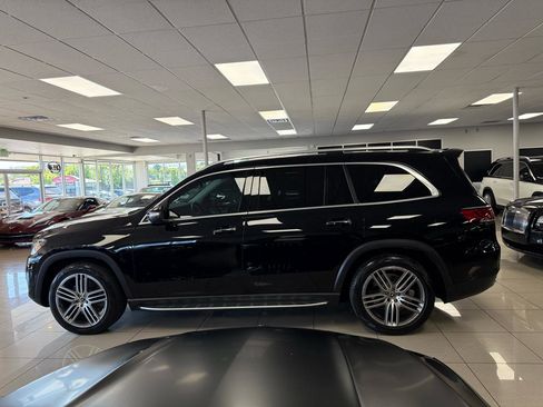 Used 2020 Mercedes-Benz GLS 450 4MATIC image 3