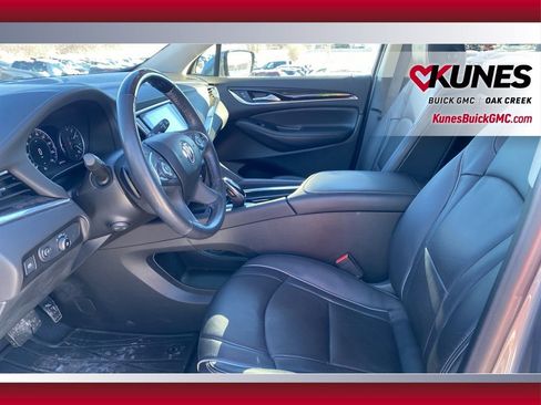 Used 2021 Buick Enclave Avenir w/ Avenir Technology Package image 9