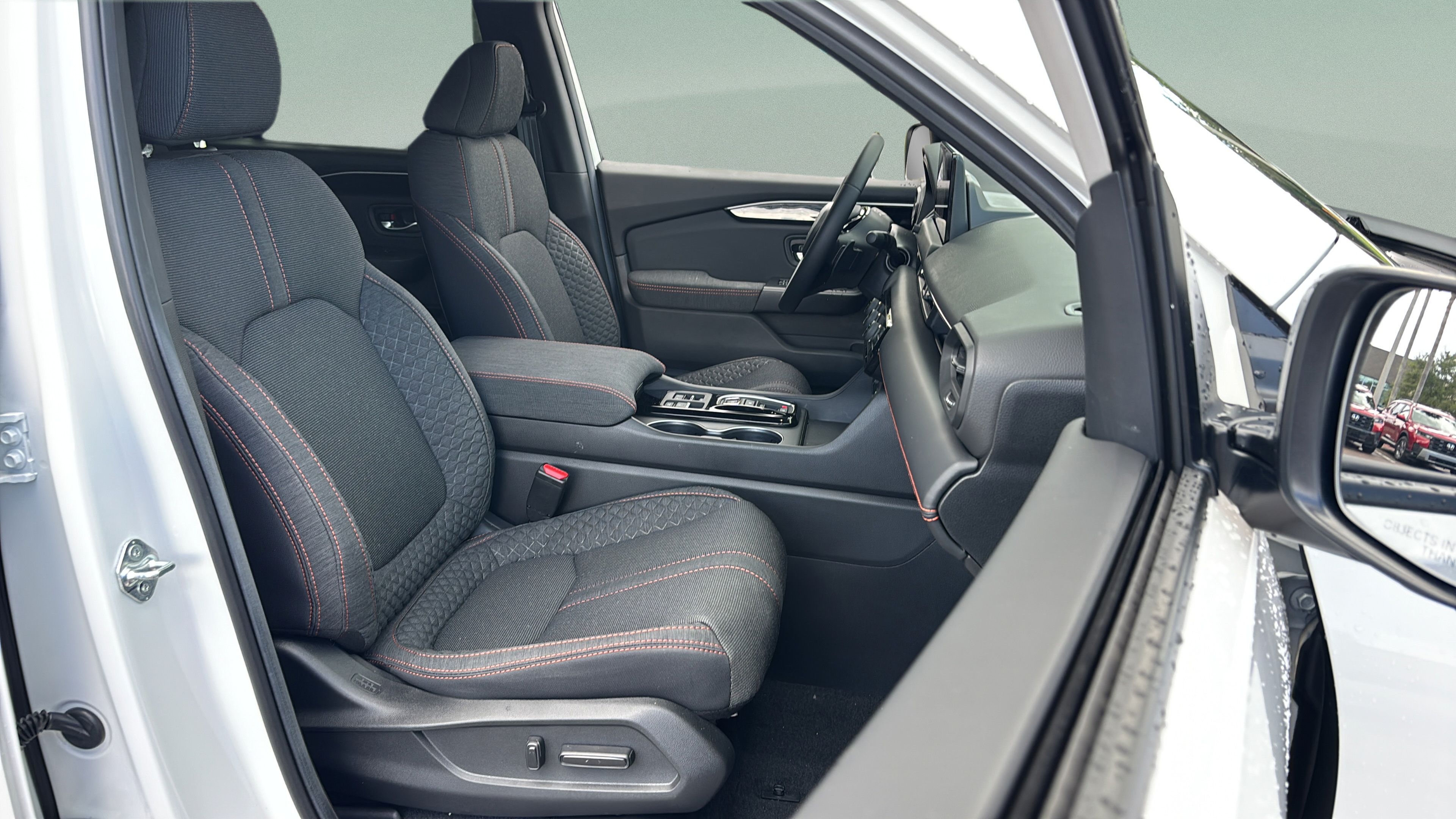 New 2026 Honda Pilot Sport image 14