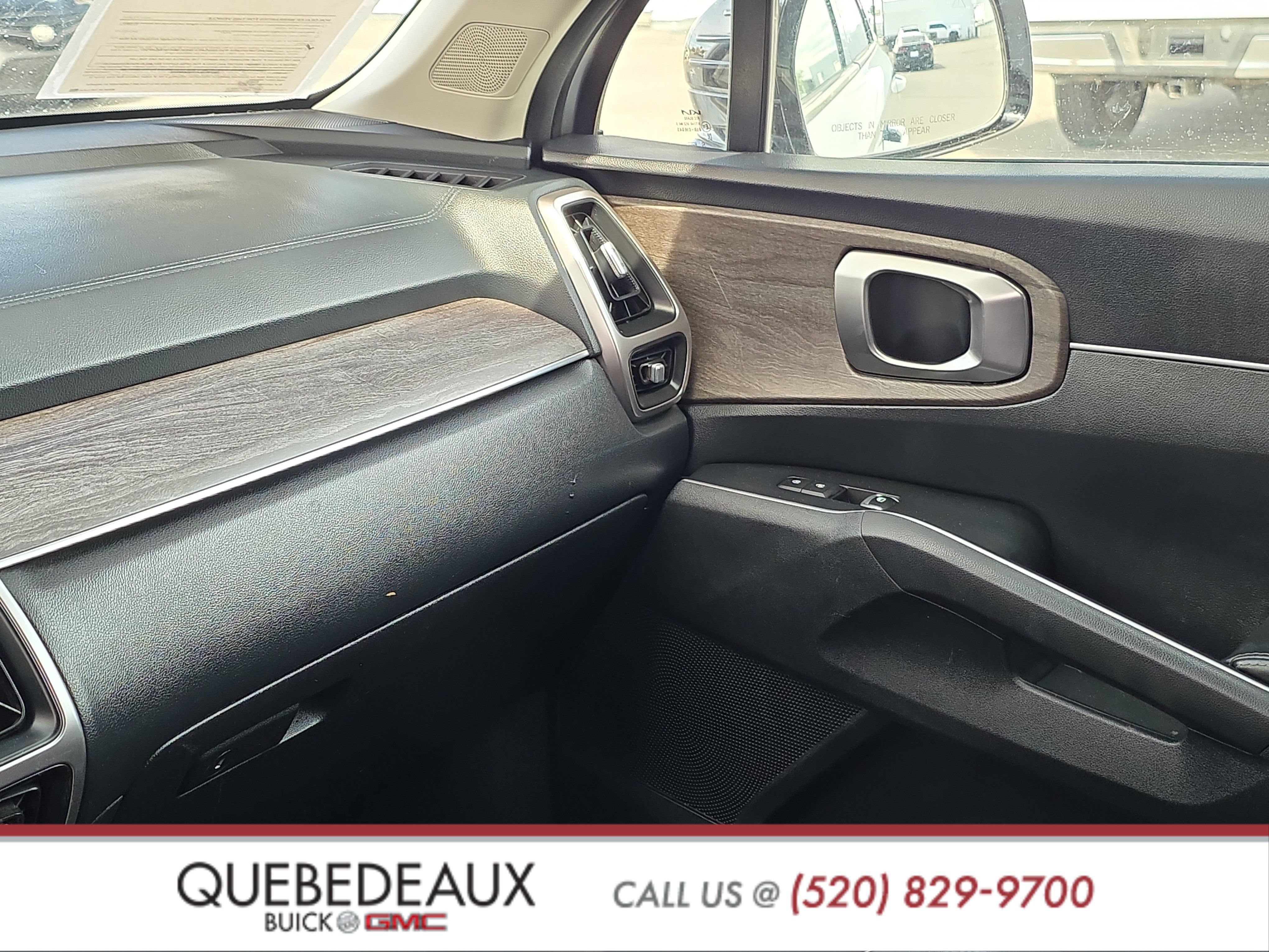Used 2022 Kia Sorento S w/ Panoramic Sunroof Package AWD/4WD image 17