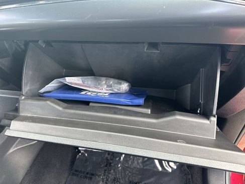 Used 2022 Ford Edge ST-Line image 35