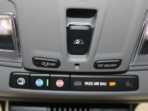 Used 2024 GMC Sierra 1500 Denali AWD/4WD image 57