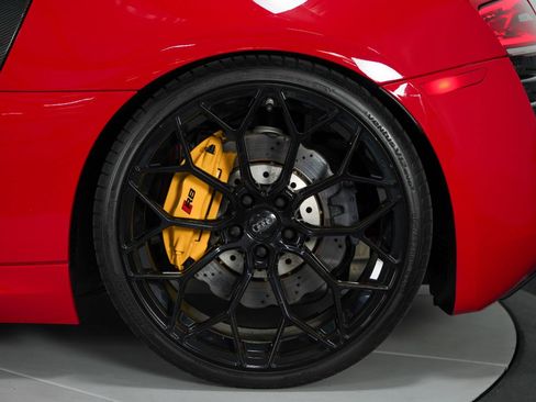 Used 2014 Audi R8 V10 image 20