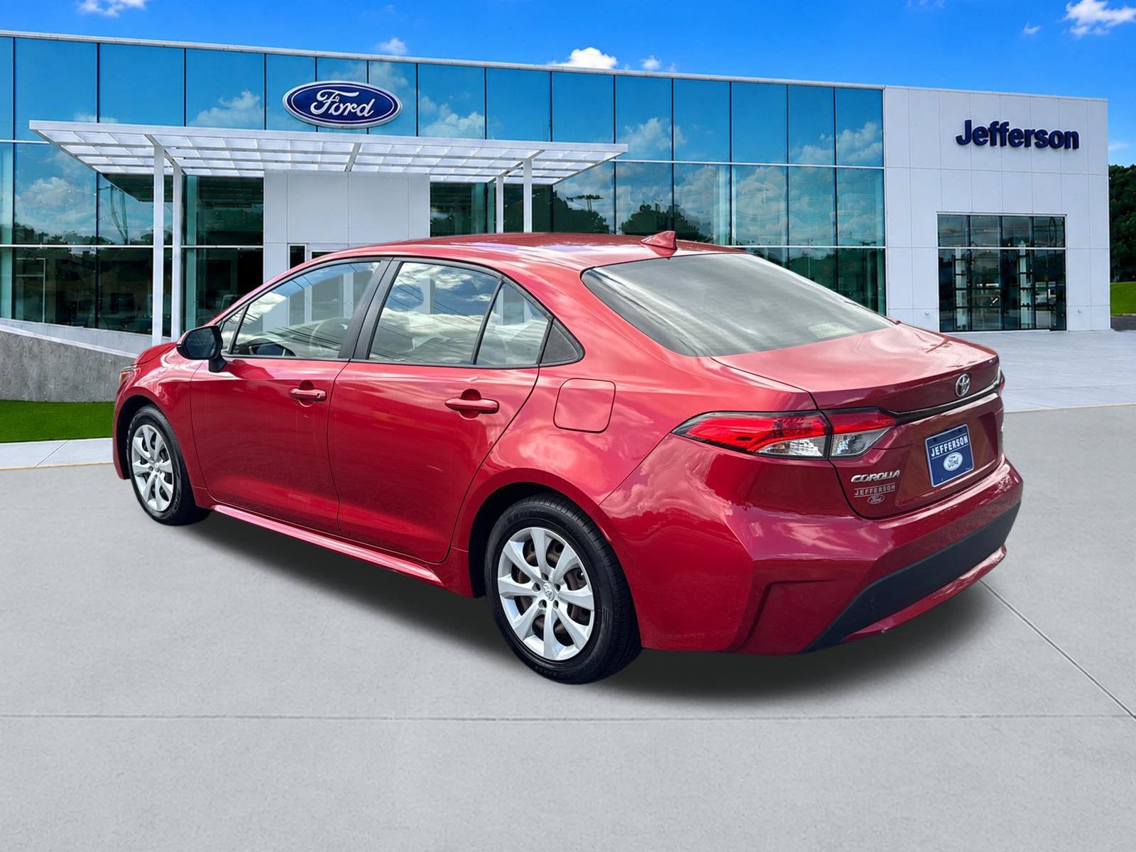 Used 2021 Toyota Corolla LE FWD image 5