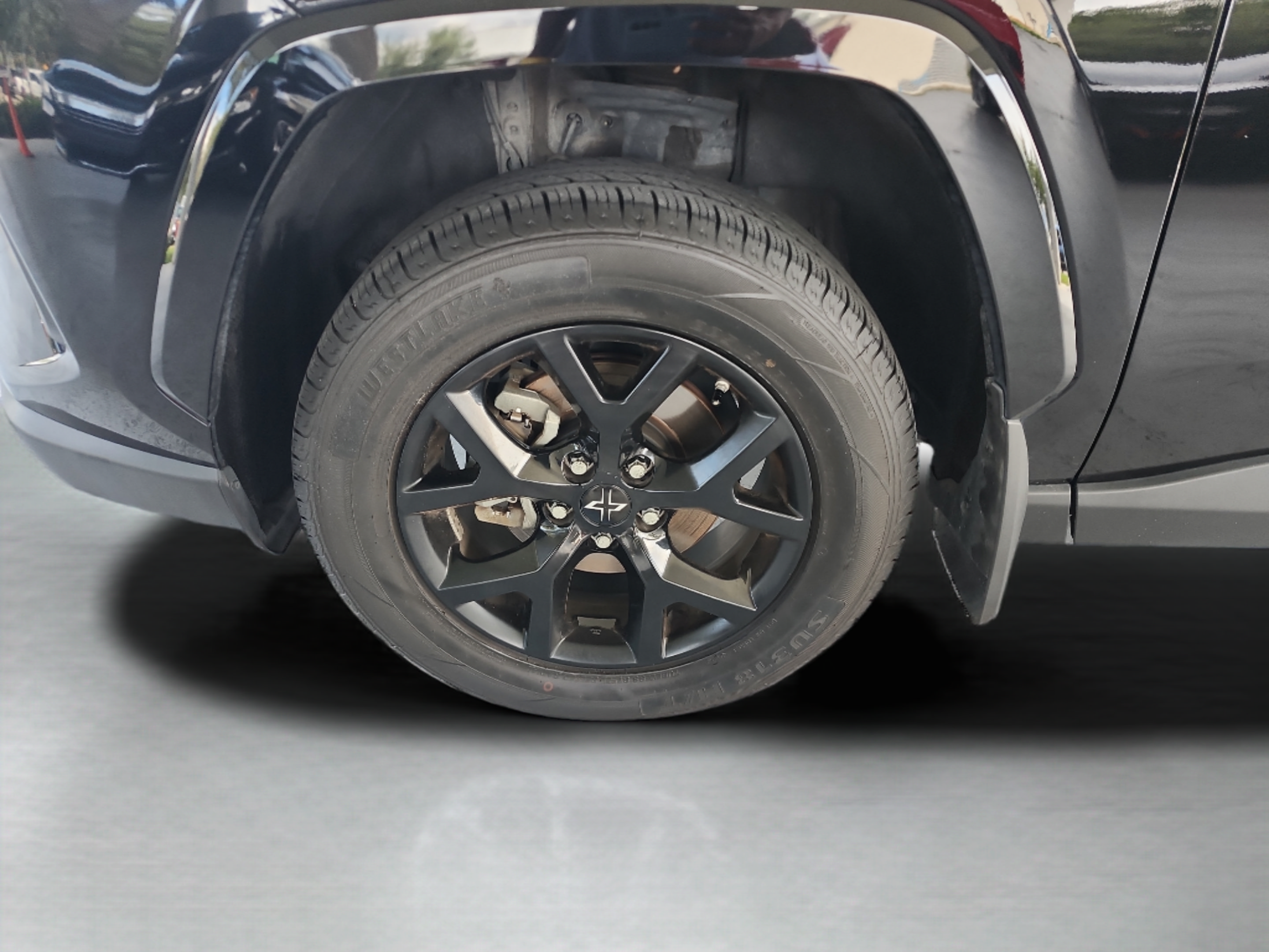 Used 2025 Toyota RAV4 LE FWD image 26