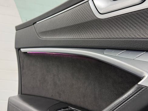 Used 2021 Audi RS 7 Sportback w/ Carbon Optic Package image 20