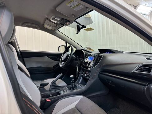 Used 2021 Subaru Crosstrek 2.0i Premium AWD/4WD image 25