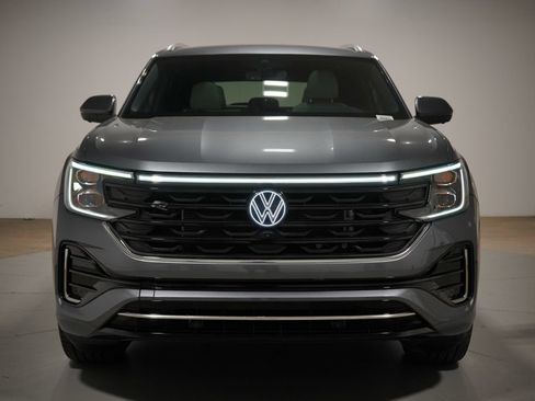 Used 2024 Volkswagen Atlas Cross Sport SEL Premium R-Line AWD/4WD image 5