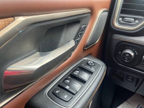 Used 2019 RAM 1500 Limited AWD/4WD image 22