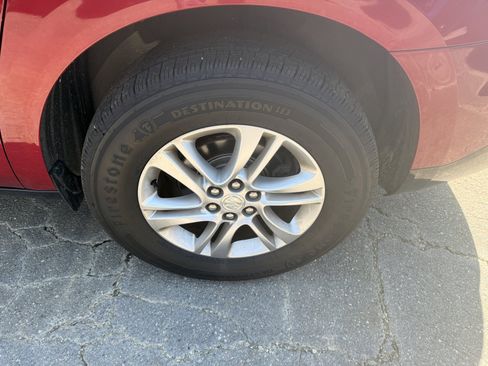Used 2018 Buick Enclave Essence w/ Trailering Package AWD/4WD image 10