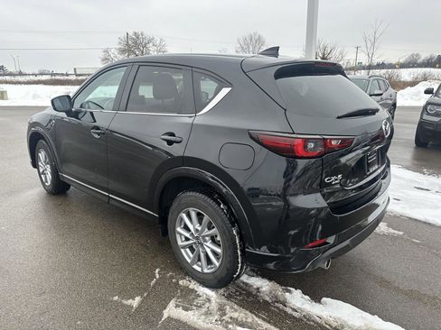 Used 2025 MAZDA CX-5 AWD 2.5 S w/ Preferred Package image 2