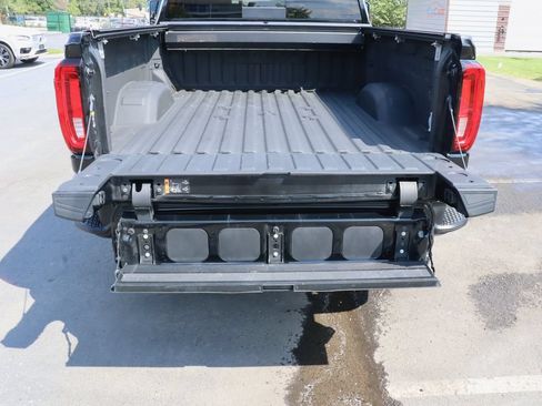 Used 2020 GMC Sierra 2500 Denali w/ Denali Ultimate Package AWD/4WD image 10