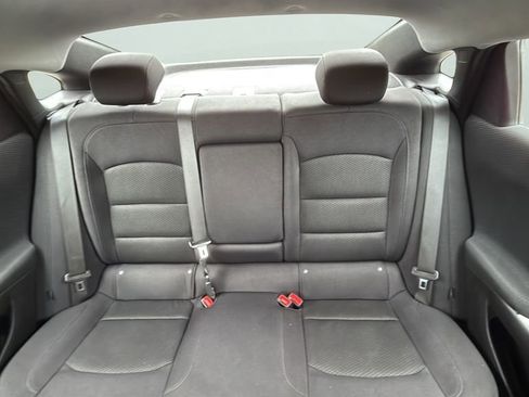 Used 2024 Chevrolet Malibu LT FWD image 12