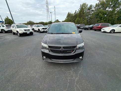 Used 2019 Dodge Grand Caravan GT FWD image 8