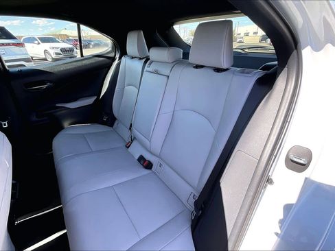 Certified 2023 Lexus UX 250h FWD w/ Accessory Package (Z1) image 20