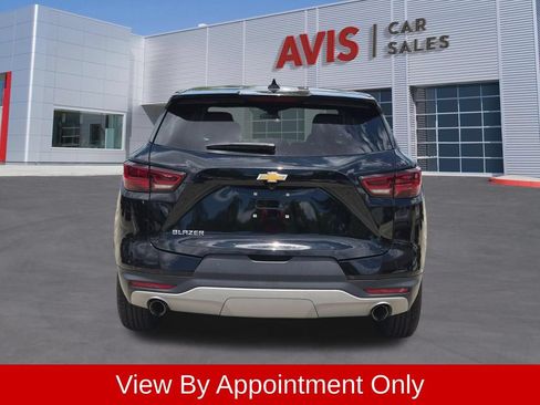 Used 2025 Chevrolet Blazer LT FWD image 7